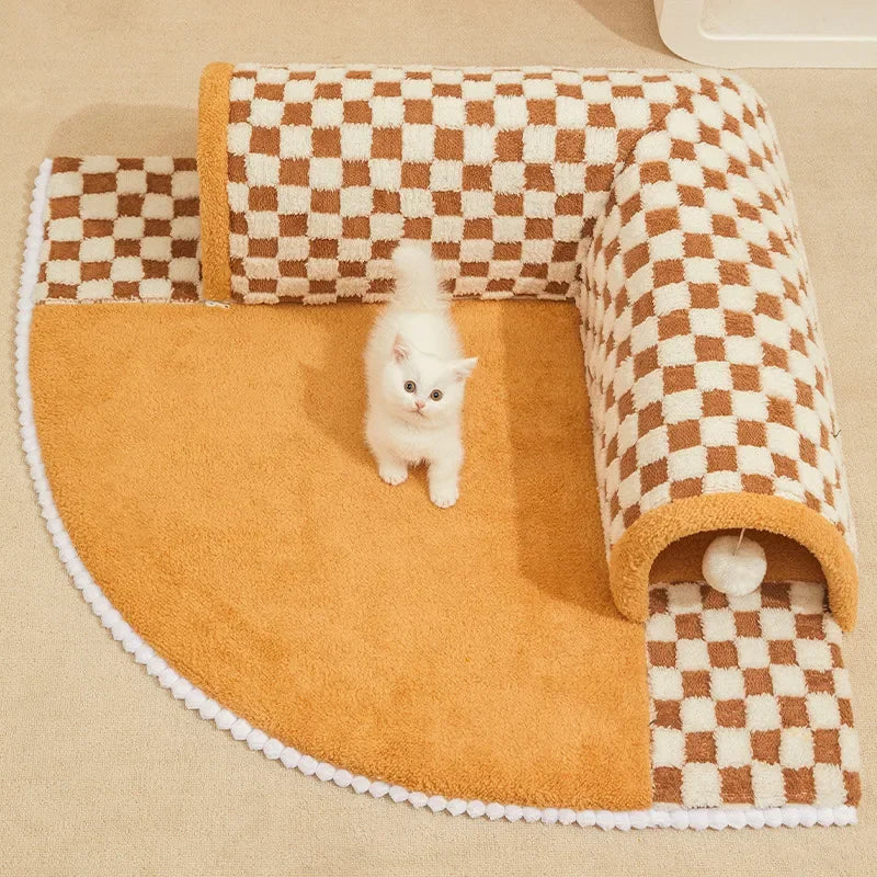 Cosy Tunnel Bed to Cats