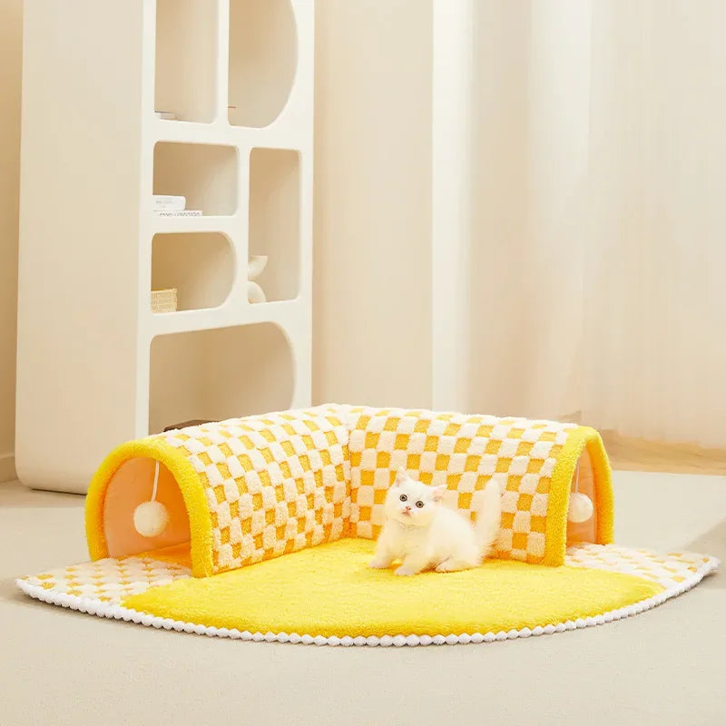 Cosy Tunnel Bed to Cats